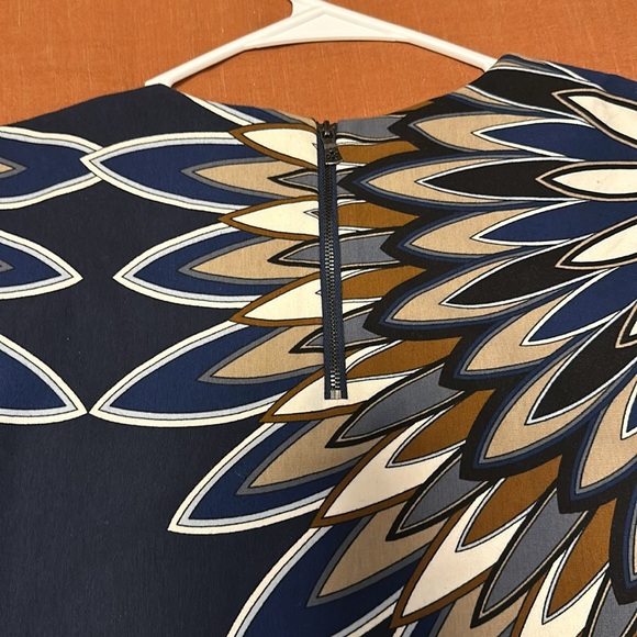 Tory Burch shift dress size Medium - Picture 10 of 10